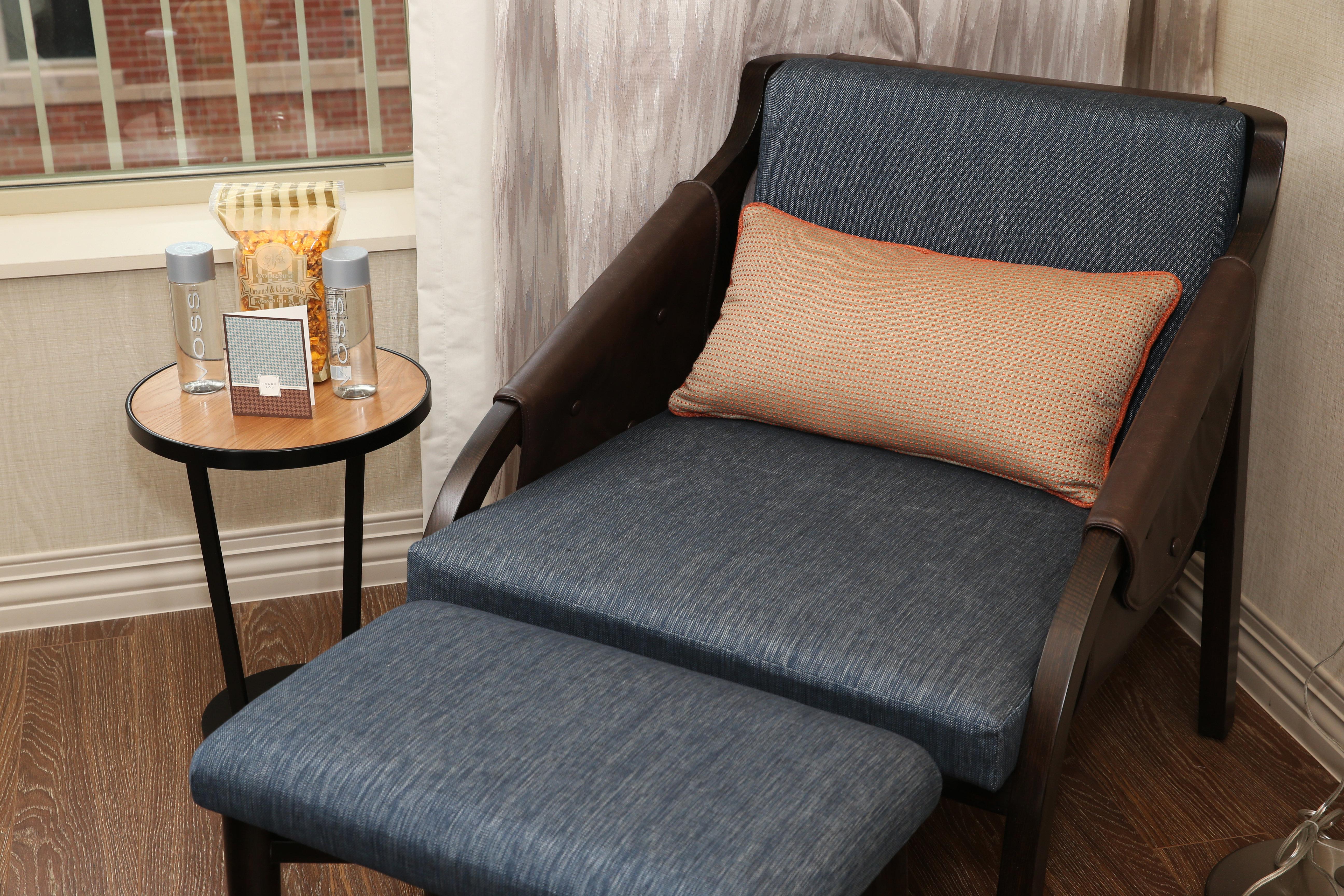 Hotel Indigo Naperville Riverwalk By Ihg מראה חיצוני תמונה