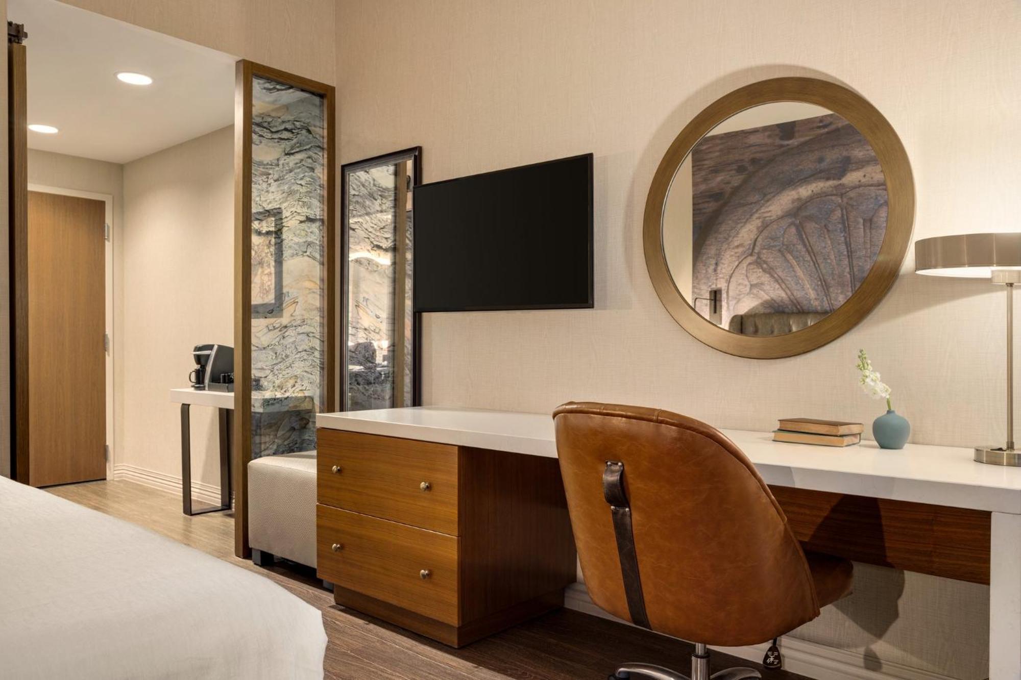 Hotel Indigo Naperville Riverwalk By Ihg מראה חיצוני תמונה