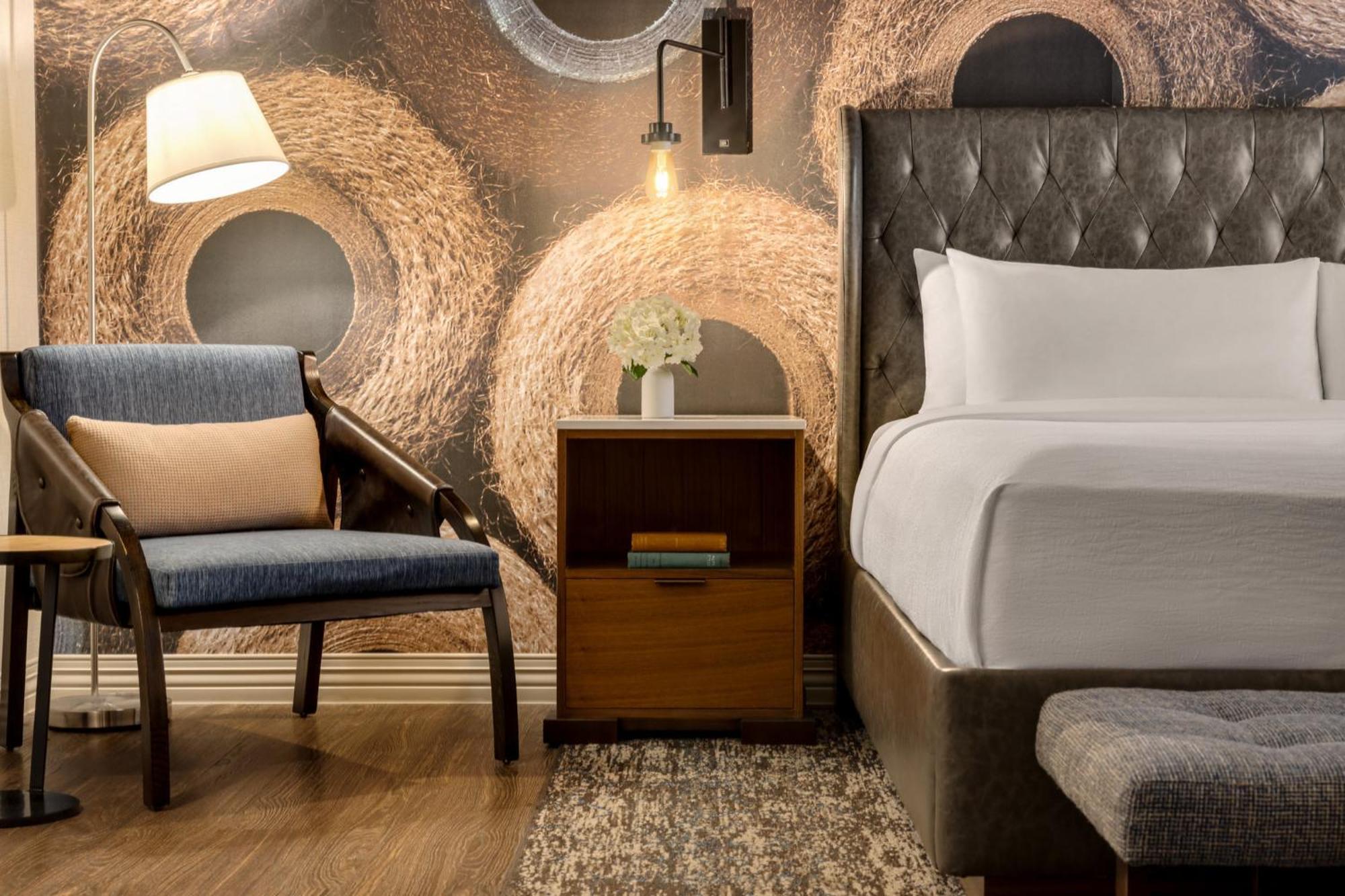 Hotel Indigo Naperville Riverwalk By Ihg מראה חיצוני תמונה