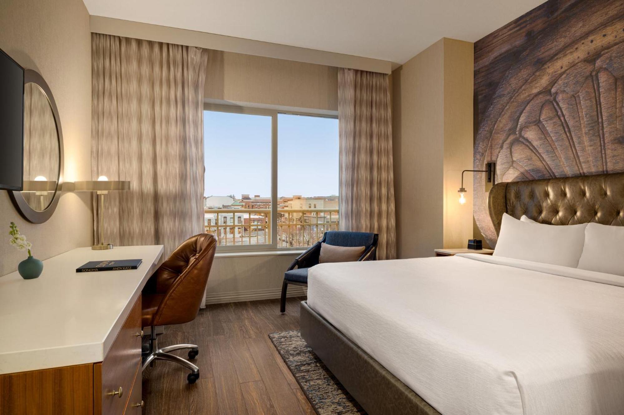 Hotel Indigo Naperville Riverwalk By Ihg מראה חיצוני תמונה